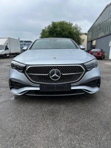 Mercedes Benz E200 AMG Premium Line Plus