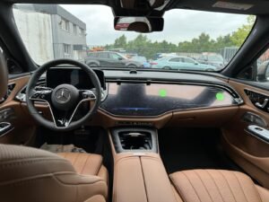 Mercedes Benz E200 AMG Premium Line Plus